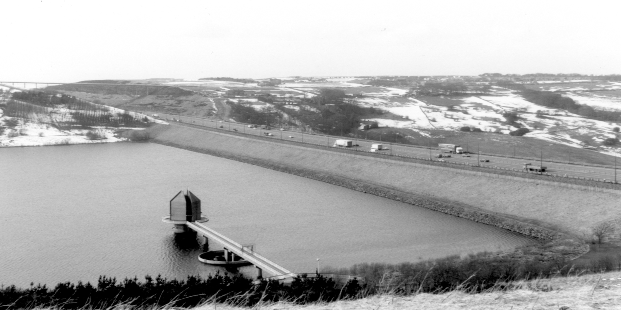 M62和斯堪登大坝